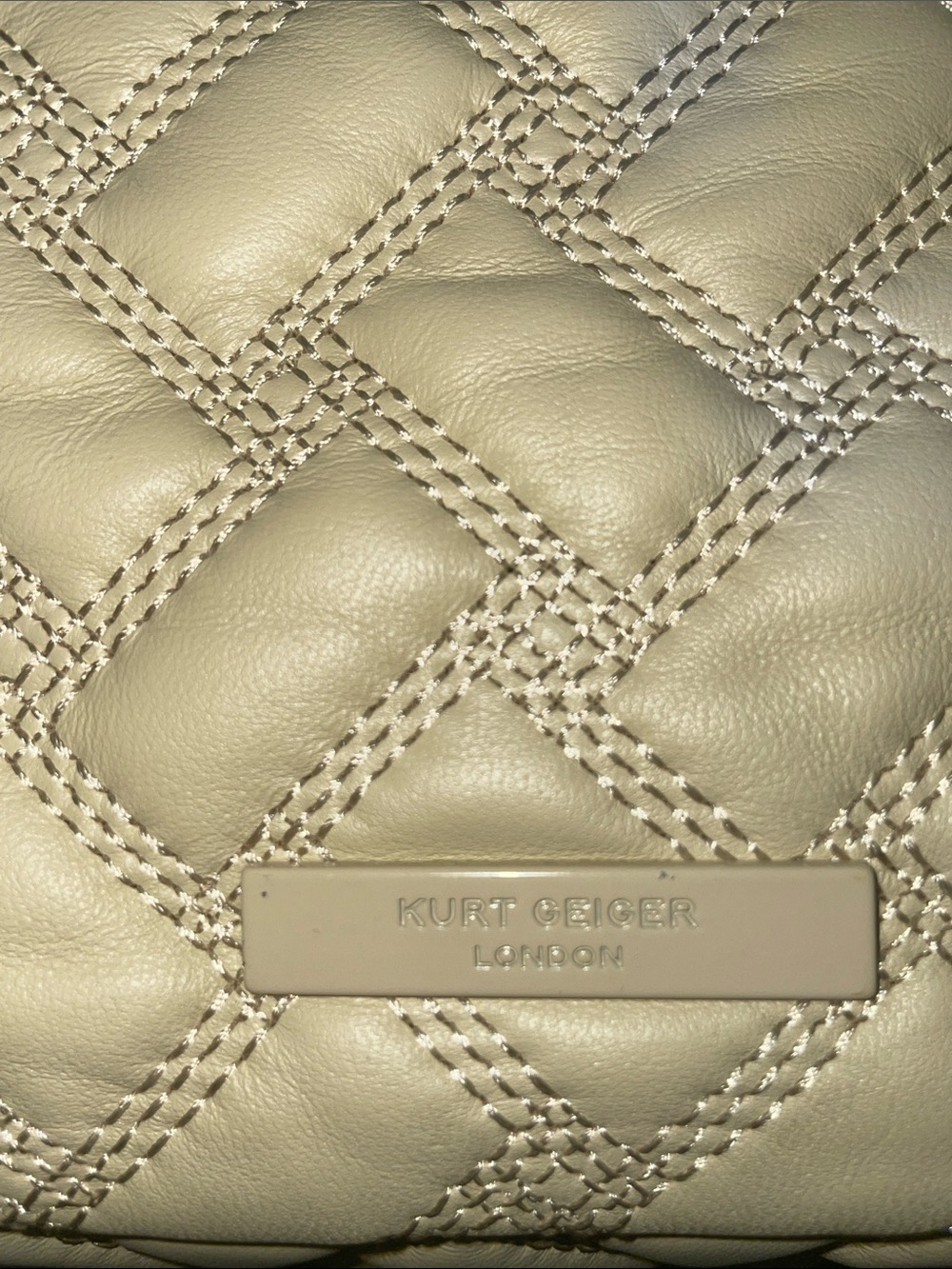 Kurt Geiger ‘The Kensington Drench’ Drawstring Bag - Picture 7 of 16